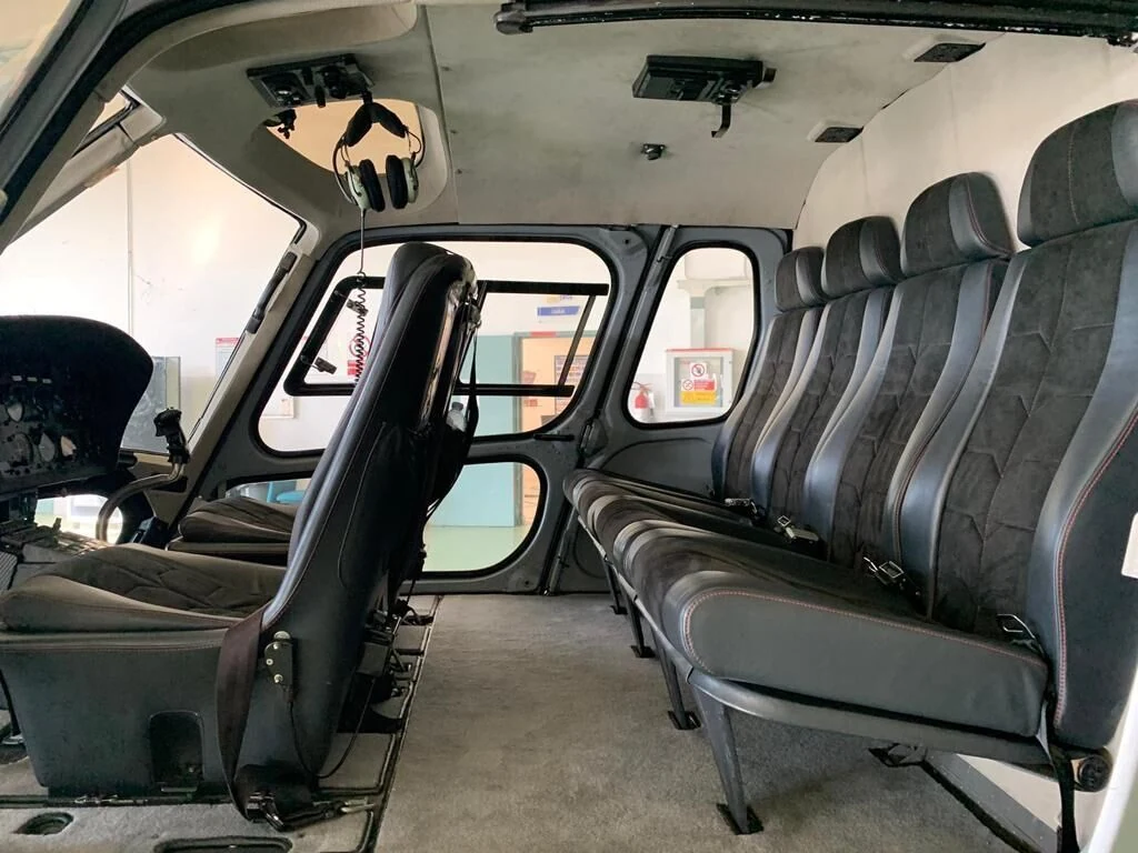 Airbus AS350 (4/4)